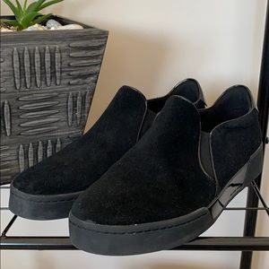 Michael KORS SZ 9.   Black loafers